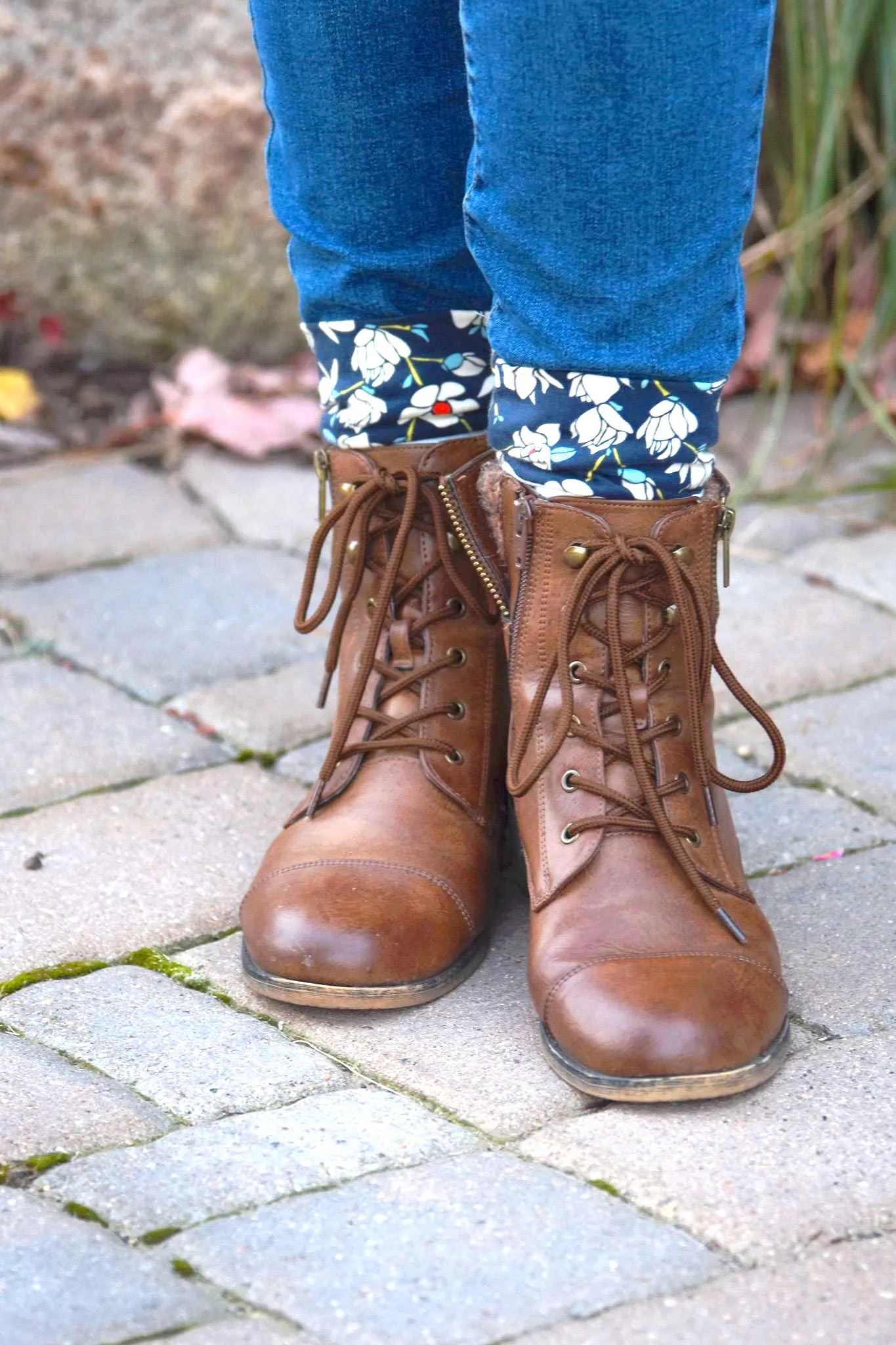 *Last Chance Pattern*
 Ankle   Boot Cuffs - Ladies'   Children's