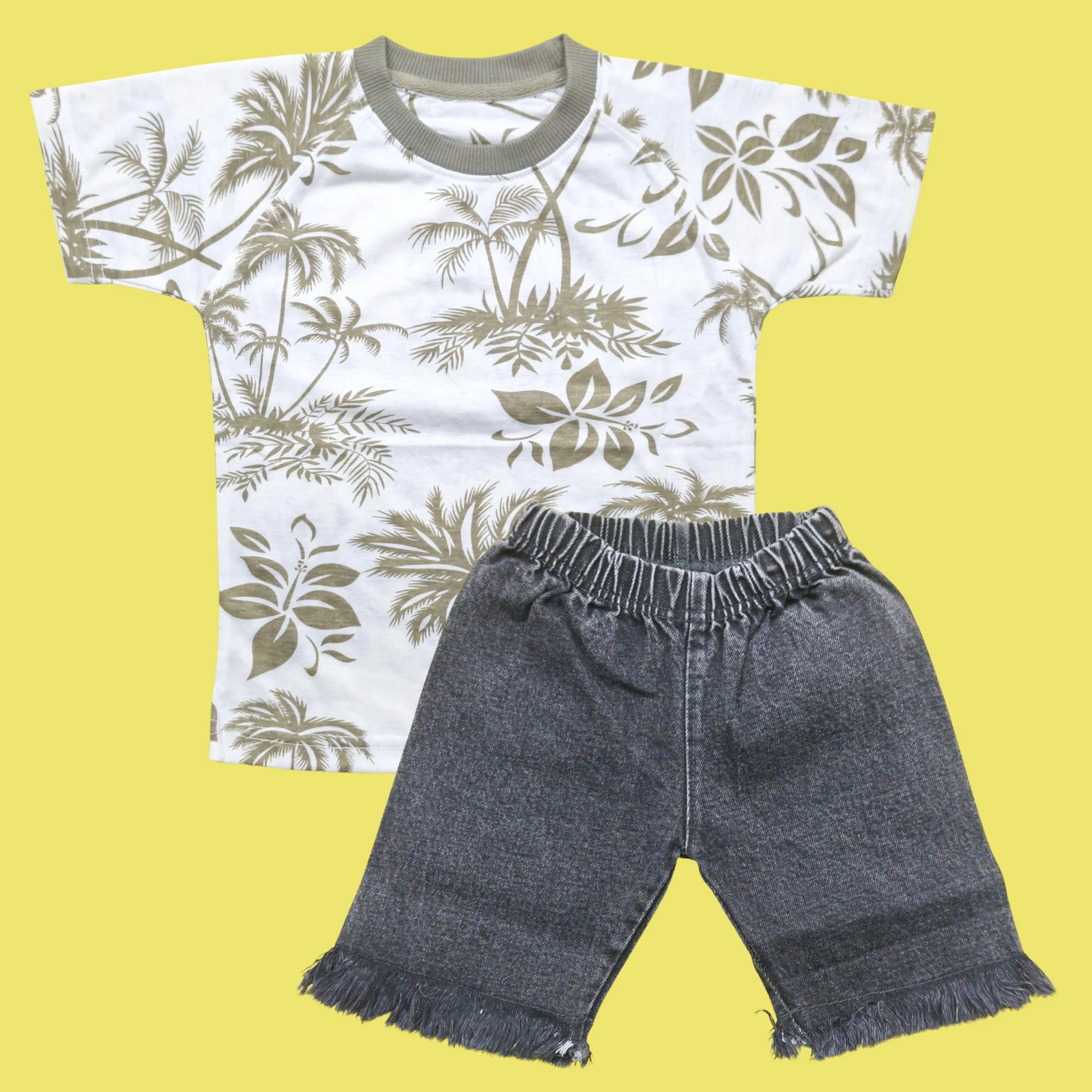 Super Kid - T-Shirt & Denim Shorts - Beach Tree